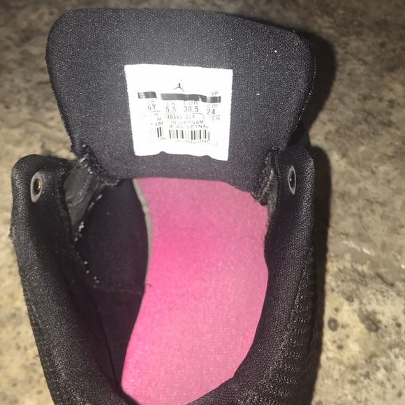 Jordan boys basketball shoes - Picture 5 of 6